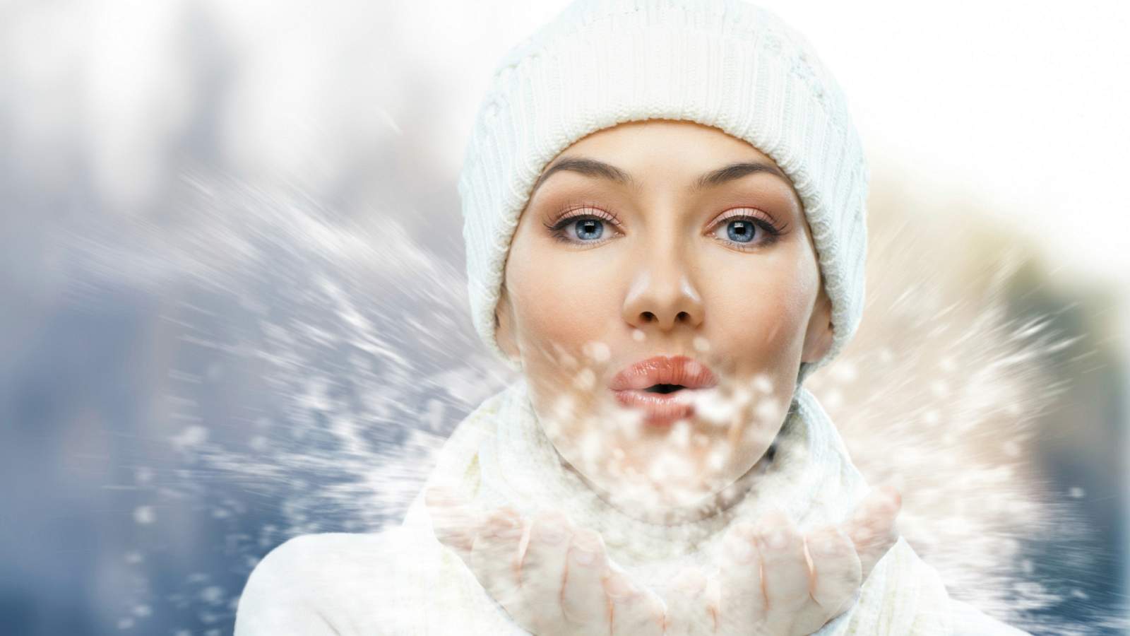 Szépségtipp - Hogyan védhetjük bőrünket a téli napozáskor?